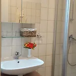 Ostsee W22 In Direkt Am Strand Mit Ueberdachtem Balkon Binz
