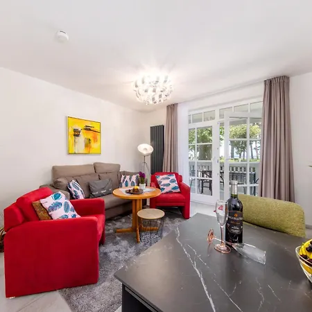 Ostsee W22 In Direkt Am Mit Ueberdachtem Balkon Daire