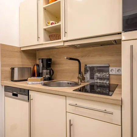 Ostsee W22 In Direkt Am Mit Ueberdachtem Balkon 公寓 4*